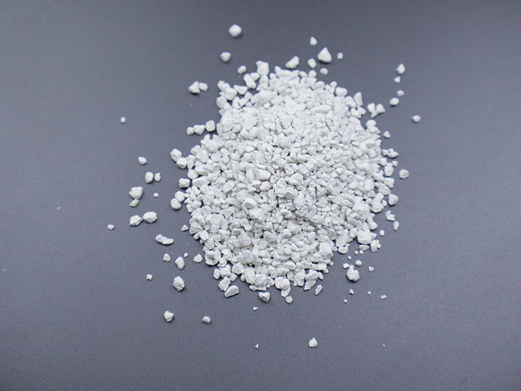 Silicon nitride (Si3N4)